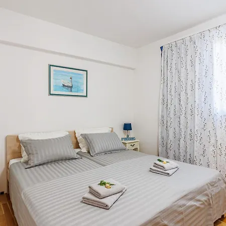 Villa Dalmatina Hill House - Private Pool, Sea And Hill View, Rooftop Terrace, Free Parking