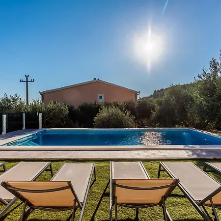 Dalmatina Hill House - Private Pool, Sea And Hill View, Rooftop Terrace, Free Parking *