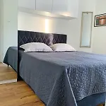 Dalmatina Hill - Sea View With Private Pool, Rooftop Terrace & Free Parking Kaštela