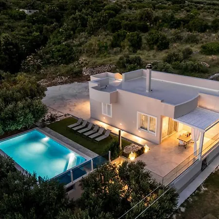 Dalmatina Hill House - Private Pool, Sea And Hill View, Rooftop Terrace, Free Parking וילה Kaštela