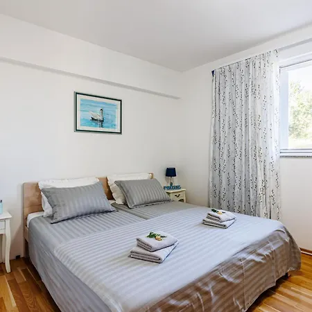 וילה Dalmatina Hill House - Private Pool, Sea And Hill View, Rooftop Terrace, Free Parking *